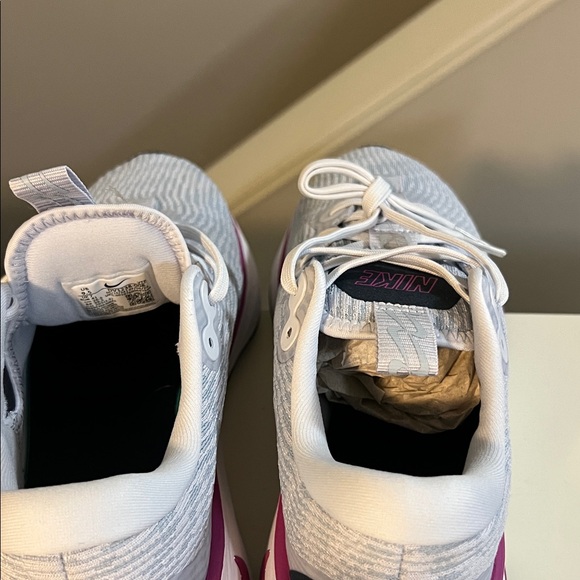 Nike Women's Athletic Shoes in White and Purple - Picture 8 of 9